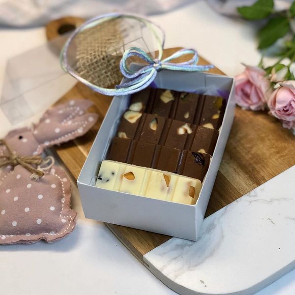 Barrinhas de nuts para as Páscoa da Dulcerie Confeitaria por Reprodução/Instagram