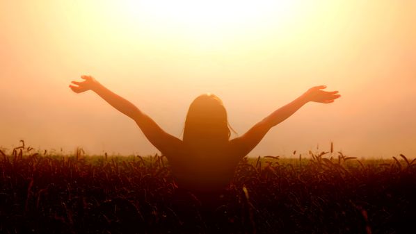 Lembre-se que abraçar o mundo todo com as próprias mãos é impossível, mas pegar um pedacinho de cada vez é uma saída com final feliz não só para você, mas para as próximas gerações