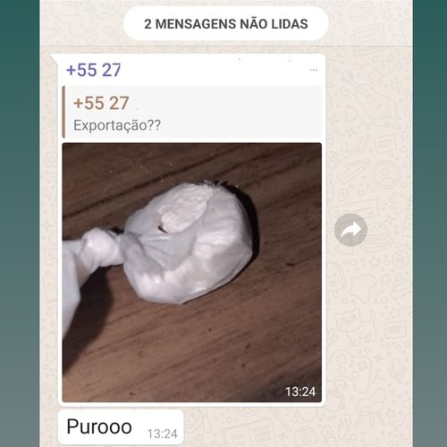 Nesta semana, após receber denúncias de que havia um grupo no WhatsApp negociando distribuição de drogas, a Polícia Civil prendeu dois suspeitos de tráfico a caminho de uma entrega no bairro Colina de Laranjeiras, na Serra