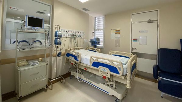A última atualização do Painel Covid-19 da Sesa informou que 484 dos 570 leitos de UTI no Estado estão ocupados