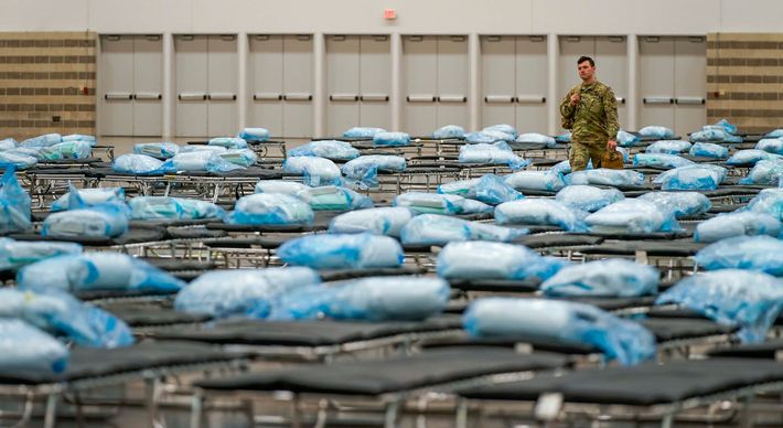 Adotados em vários Estados, hospitais construídos em caráter emergencial para combate à Covid-19 ainda não estão previstos pelo governo estadual