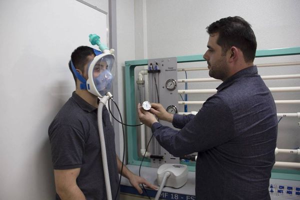 Máscaras de mergulho serão utilizadas no tratamento de pacientes com Covid-19