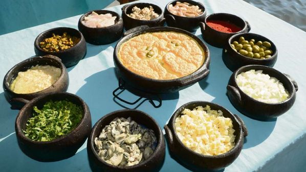 Os pedidos do prato ícone da Semana Santa já estão a todo vapor nos restaurantes, padarias, supermecados e bufês que, por causa da quarentena, ampliaram o serviço de entregas