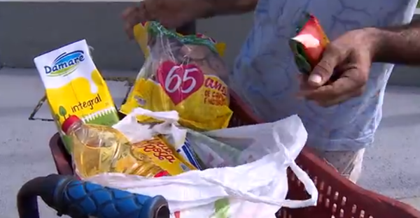 Família que passava fome por não ter renda na quarentena recebe doações