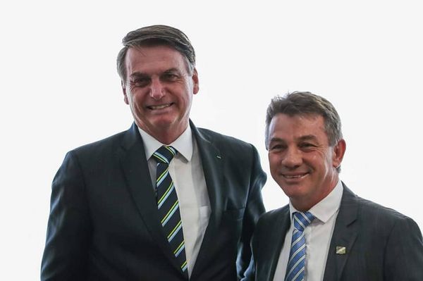 Presidente Jair Bolsonaro e o  governador do estado de Roraima, Antonio Denarium