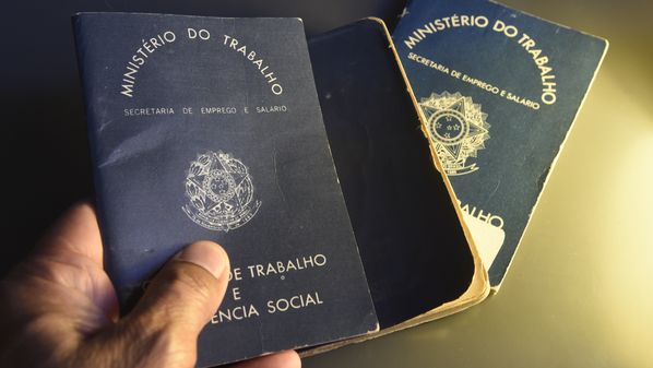 A pandemia tem levado a uma disputa milionária na Justiça do Trabalho, que já recebeu 250 pedidos relacionados ao tema. Mas o número de ações que têm relação com a nova doença pode ser ainda maior