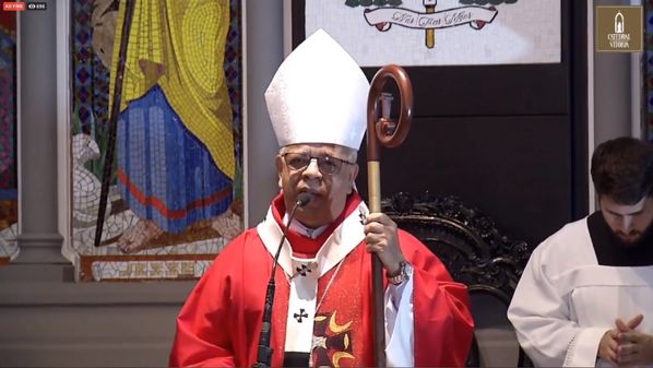 Arcebispo celebrou Missa de Ramos virtual na Catedral de Vitória neste domingo (5) e falou sobre contaminações pela Covid-19 durante homilia