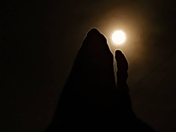 Superlua vista da pedra dos Três Pontões, em Afonso Cláudio por Eduarda Braum