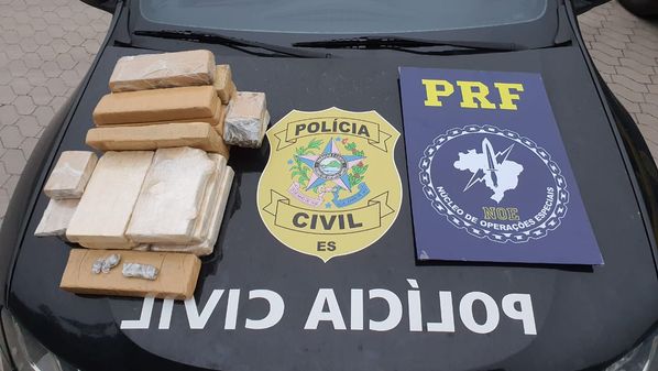 Afirmando fazer parte da facção criminosa Trem Bala, do Complexo da Penha, em Vitória, um dos detidos contou que a droga era para Fernando Moraes Pereira, o Marujo, traficante que está na lista dos mais procurados do Espírito Santo