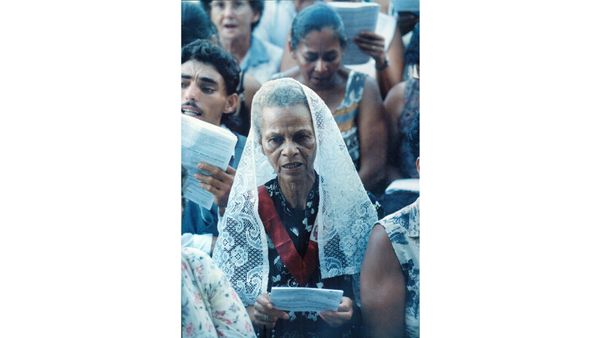 1999 - Fé durante a Festa da Penha - Foto Evaristo Borges por Evaristo Borges