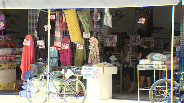 Loja de confecção aberta no centro de Marataízes