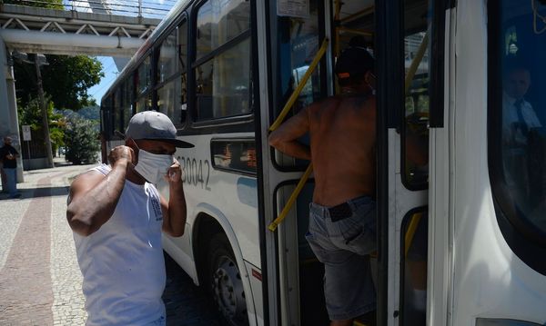 Rio define 30 municípios que poderão retomar atividades comerciais