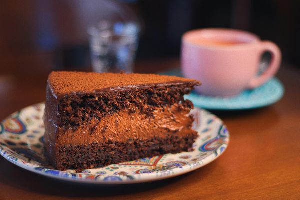 Torta de chocolate low carb da cafeteria e bistrô Colher de Pau, em Vila Velha