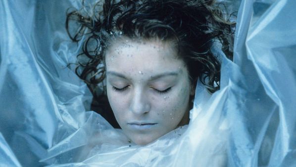 Suspense criado pelo cineasta David Lynch, em parceria com Mark Frost, foi uma das primeiras superproduções em formato de missinérie da TV americana. Saiba por onde anda o elenco