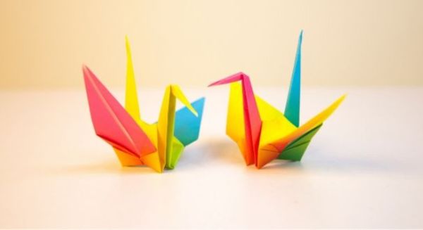 Tsuru, o passarinho japonês em origami na série 