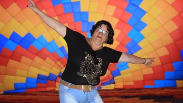 A berçarista de 54 anos, moradora de Ibiraçu, conta como a fé a ajudou a superar um acidente que quase a deixou numa cadeira de rodas