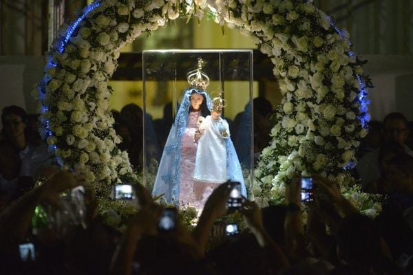  Imagem da Virgem da Penha vai ganhar as ruas na noite deste sábado para abençoar os fiéis.