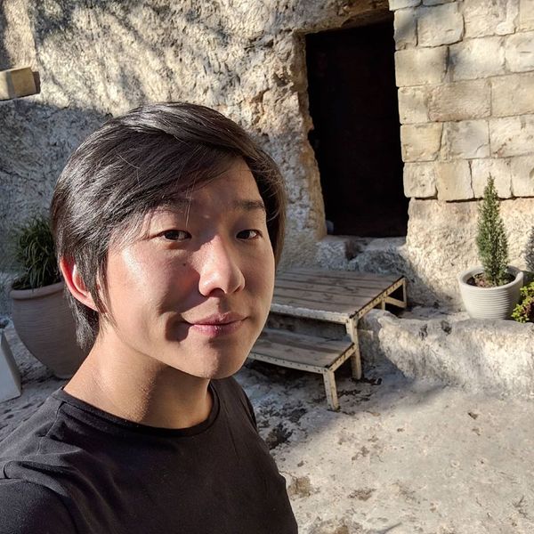 O ex-BBB e hipnólogo Pyong Lee