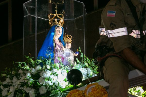 Romaria das Famílias marca a edição de 2020 da Festa da Penha virtual. A procissão foi transmitida ao vivo pelo G1/ES e pela Rádio Gazeta FM