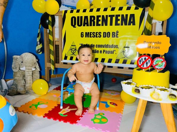 Festinha do Bernardo contou com cenário sobre a quarentena; bolo foi de doce de leite com coco por Acervo pessoal