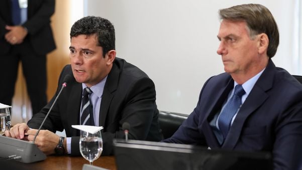 O ministro da Justiça, Sergio Moro, e o presidente Jair Bolsonaro
