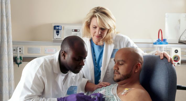 Pesquisa americana estima que 35% dos sobreviventes de um tumor maligno naquele país vivem com dor crônica