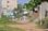 Data: 12/04/2015 - ES - Vila Velha - O que era pra ser uma rua normal no Bairro Barramares é um grande canal a céu aberto sem saneamento básico - Editoria: Cidades - Foto: Marcelo Prest - GZ(Marcelo Prest)