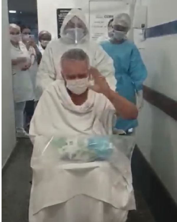 Giovanni D Angelis de Almeida, de 55 anos, deu entrada no hospital no dia 17 de abril