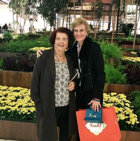 Jackeline Teubner Guasti e a mãe Lesy Gama Teubner