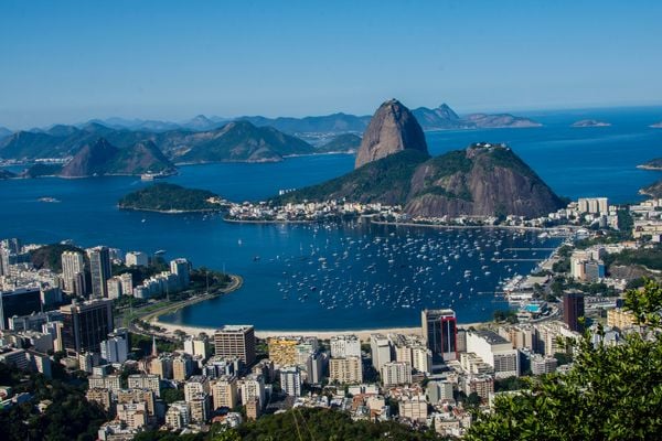 Visitantes do Rio de Janeiro lideram com quase 3/4 das notificações de coronavírus no ES