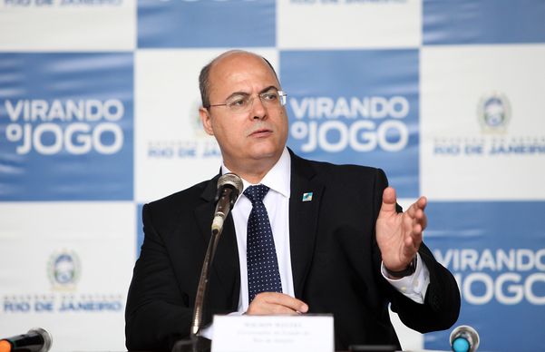 A Gazeta | STJ afasta o governador Wilson Witzel do cargo no Rio de Janeiro