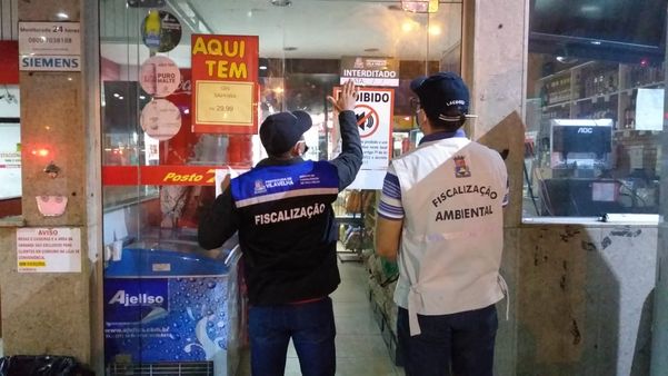 Loja de conveniência foi interditada em Aribiri, Vila Velha