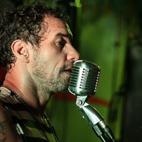 Renato Casanova, integrante do grupo capixaba Casaca