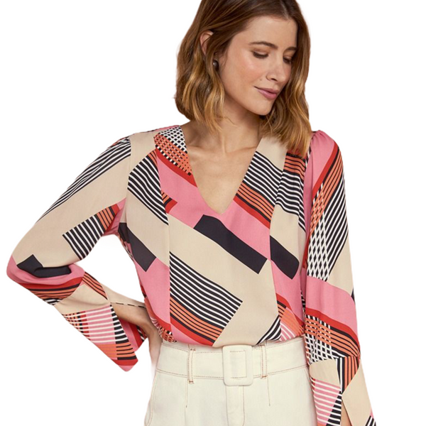 Blusa com fenda (crepe estampada) da Shoulder, uma das opções de presente para o Dia das Mães no Shopping Vitória