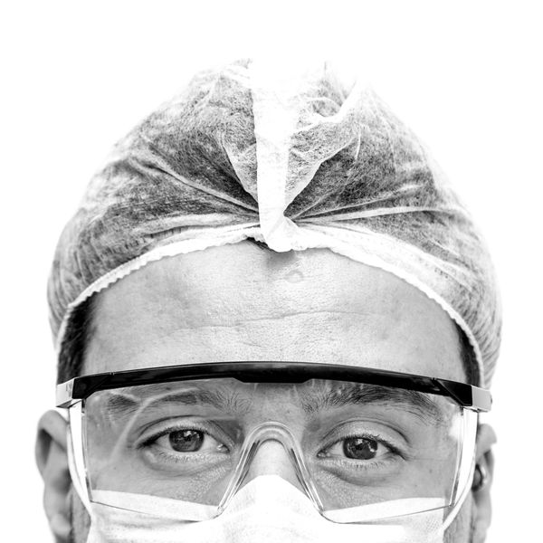 Fotografias do Projeto "Olha pra mim" com profissionais de saúde por Thiago Santos