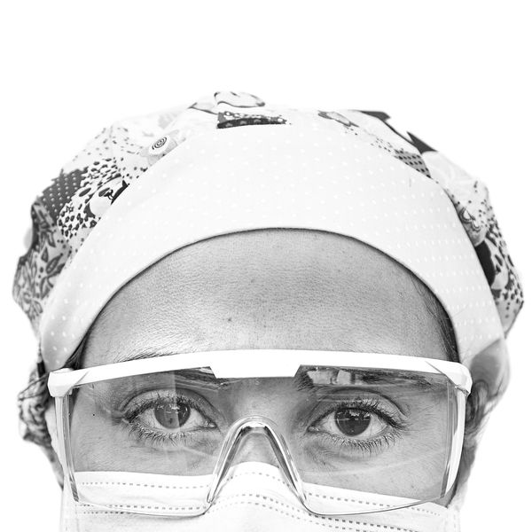 Fotografias do Projeto "Olha pra mim" com profissionais de saúde por Thiago Santos