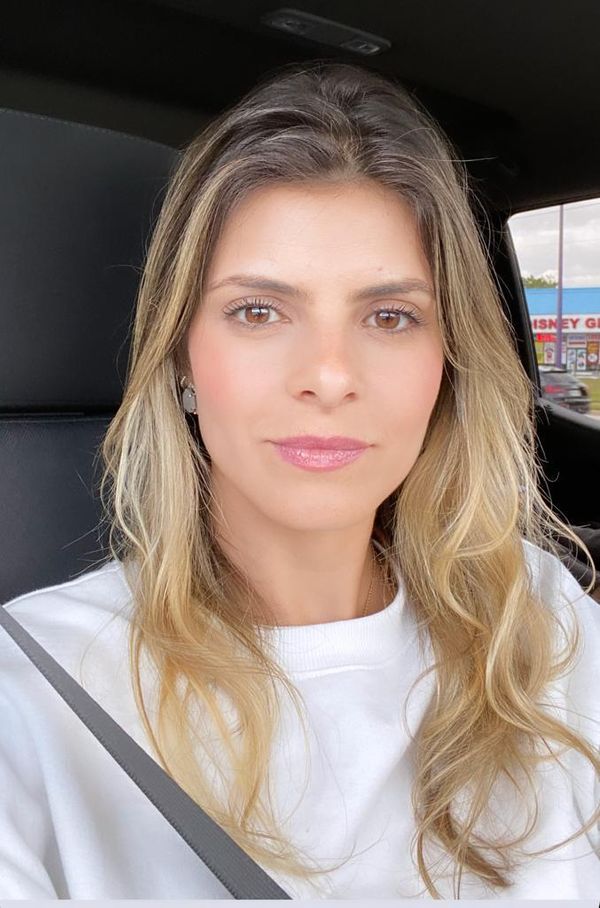 Karina Veiga, Especialista em Fisioterapia Respiratória pela Unicamp, atua no Hospital Jayme Santos Neves com pacientes de Covid-19