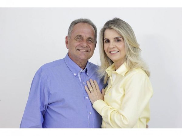 Soraya de Souza Mannato, a Dra. Soraya Manato, deputada federal do ES pelo PSL. Na foto, seu marido, o ex-deputado federal Carlos Manato