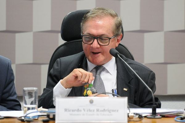 Ministro de Estado da Educação, Ricardo Vélez Rodríguez