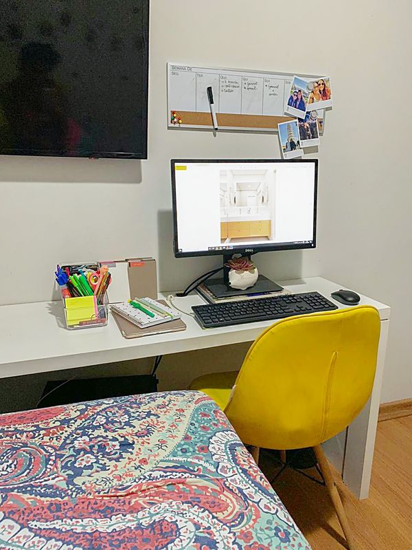 Montar um home office não exige muito espaço