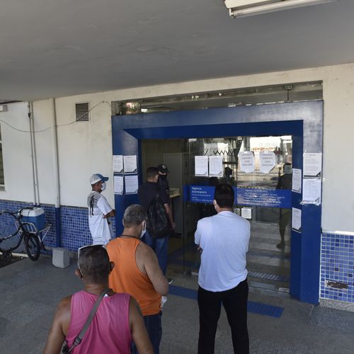 Mudança de datas da primeira parcela do terceiro lote vai atingir pessoas nascidas entre agosto e dezembro