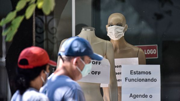 O secretário de Estado do Governo do Espírito Santo, Tyago Hoffman, afirmou que caso a ocupação de UTI chegue a 90%, o Estado passa para risco extremo e pode adotar o bloqueio total