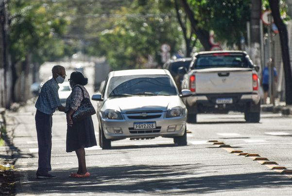 Vitória - ES - Jardim Camburi: bairro com maior número de casos de coronavírus no ES por Vitor Jubini