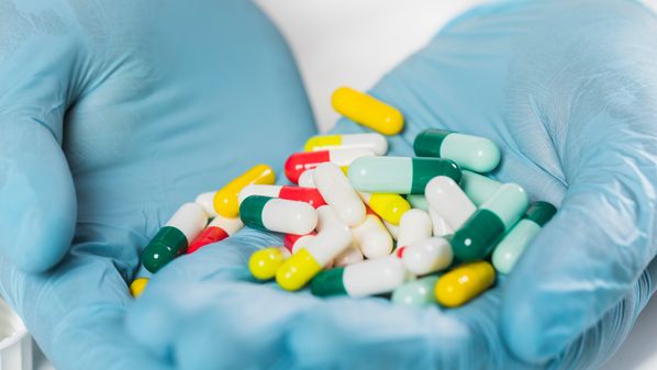 Profissional afirmou que prefeitura não estava comprando medicamentos por divergência política com Bolsonaro