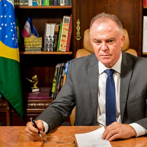 Governador do Estado, Renato Casagrande falou sobre as últimas medidas no Espírito Santo contra o novo coronavírus; assista
