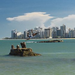 Há previsão de chuva com trovoadas nas regiões Sul, Serrana, Noroeste e Grande Vitória, segundo o Incaper