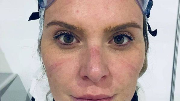 Karina Oliani tem atuado em hospital de campanha em São Paulo