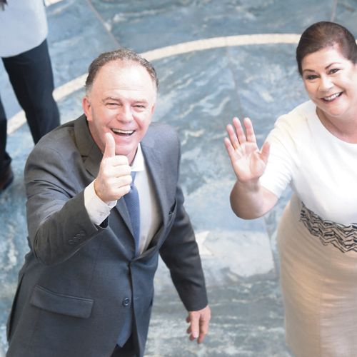 Diagnosticada com Covid-19, Maria Virgínia Casagrande precisou ser internada. Governador Renato Casagrande também está com a doença e a mãe dele apresenta sintomas do novo coronavírus