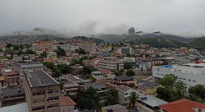 Segundo o Inmet, os riscos de inundações, deslizamentos e transbordamentos de rio são potencializados em 44 cidades do Espírito Santo