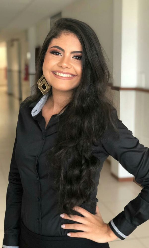 Deyse de Souza Dias Rocha, estudante de Engenharia de Produção e fala sobre sua perspectiva do mercado de trabalho